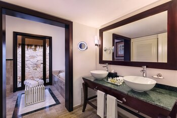 Grand Palladium White Sand Resort & Spa All Inclusive