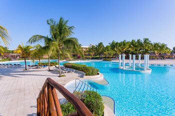 Grand Palladium White Sand Resort & Spa All Inclusive
