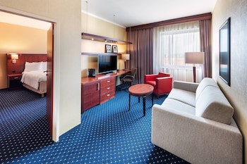 Courtyard By Marriott Prague City