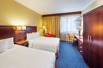 Courtyard By Marriott Prague City