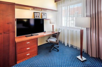 Courtyard By Marriott Prague City