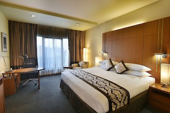 Radisson Blu Dhaka Water Garden