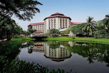 Radisson Blu Dhaka Water Garden