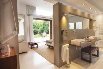 Can Lluc Boutique Hotel & Luxury Villas