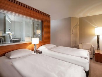 Movenpick Hotel Hamburg galeri fotoğrafı