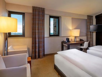Movenpick Hotel Hamburg fotoğrafı