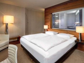 Movenpick Hotel Hamburg galeri fotoğrafı