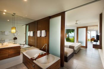 Hilton Fiji Beach Resort And Spa