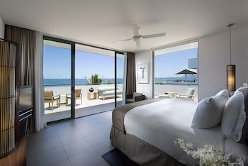 Hilton Fiji Beach Resort And Spa