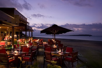 Hilton Fiji Beach Resort And Spa