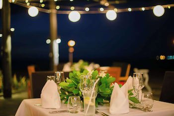 Hilton Fiji Beach Resort And Spa