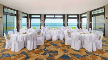Hilton Fiji Beach Resort And Spa