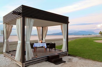 Hilton Fiji Beach Resort And Spa