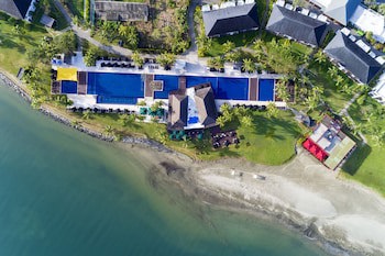 Hilton Fiji Beach Resort And Spa