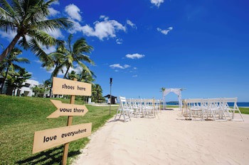 Hilton Fiji Beach Resort And Spa