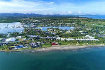 Hilton Fiji Beach Resort And Spa