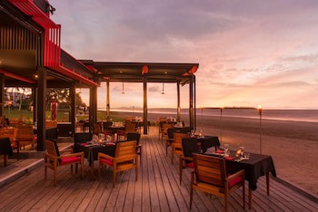 Hilton Fiji Beach Resort And Spa
