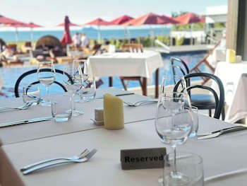 Hilton Fiji Beach Resort And Spa