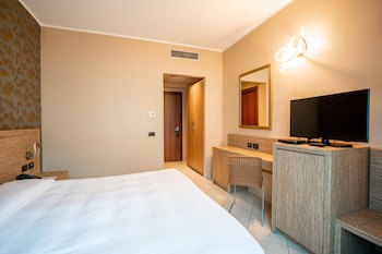 Hotel Parisi galeri fotoğrafı