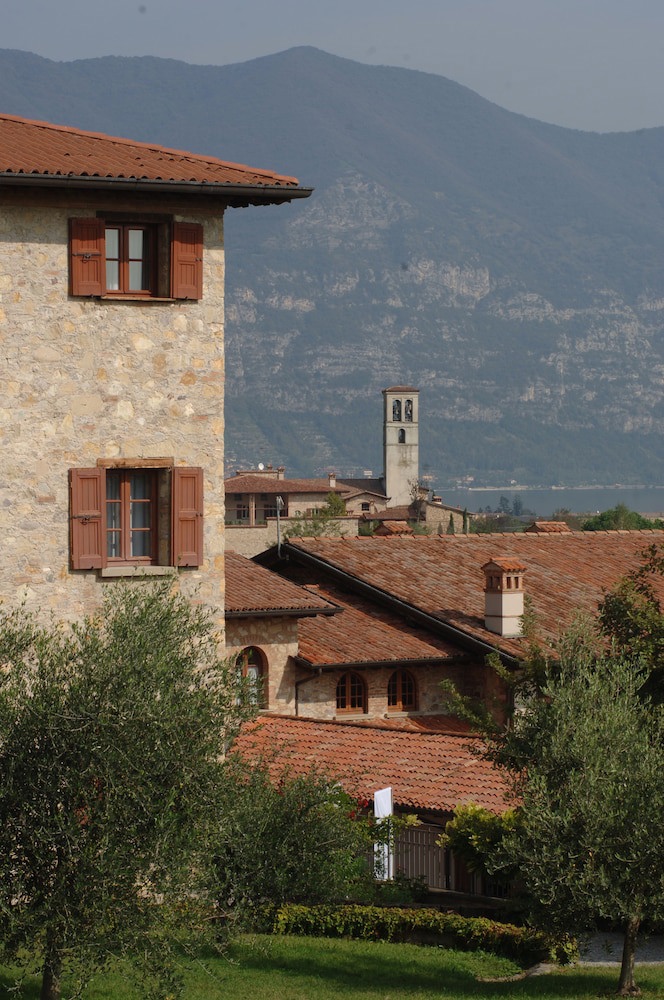 Relaisfranciacorta