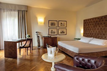 Relaisfranciacorta galeri fotoğrafı
