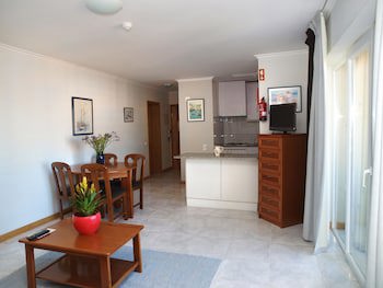 Apartamentos Jardins Da Rocha