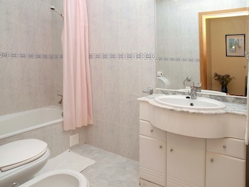 Apartamentos Jardins Da Rocha
