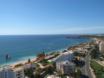 Apartamentos Jardins Da Rocha