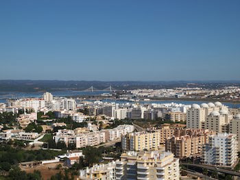 Apartamentos Jardins Da Rocha