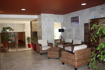 Apartamentos Jardins Da Rocha