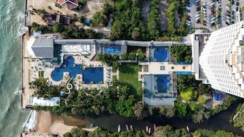 Radisson Resort & Spa Hua Hin