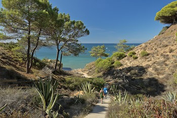 Alfagar Village