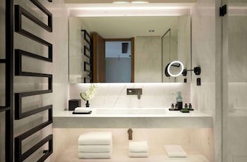 Dusit Suites Athens