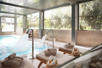 Dusit Suites Athens