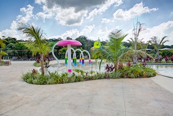 Cyan Resort By Atlantica