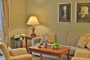 Appia Hotel Residences