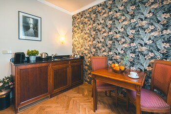 Appia Hotel Residences