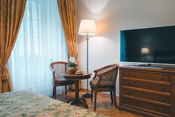 Appia Hotel Residences
