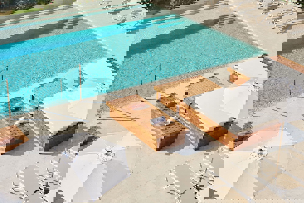 DWO Sirius -Adults Only