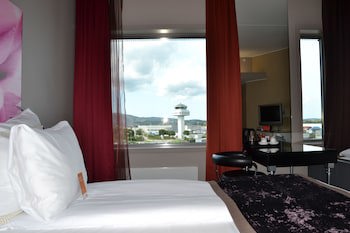 Clarion Hotel Bergen Airport Terminal