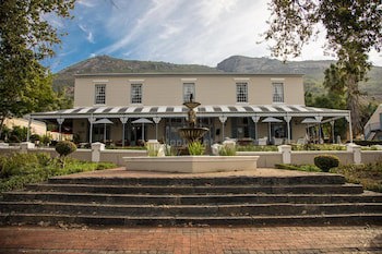 Pontac Manor Hotel