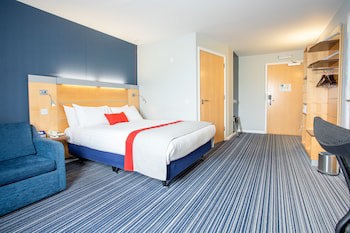 Holiday Inn Express Dunfermline, An Ihg Hotel