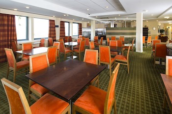 Holiday Inn Express Dunfermline, An Ihg Hotel