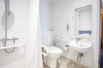 Holiday Inn Express Dunfermline, An Ihg Hotel