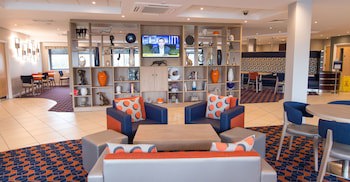 Holiday Inn Express Dunfermline, An Ihg Hotel