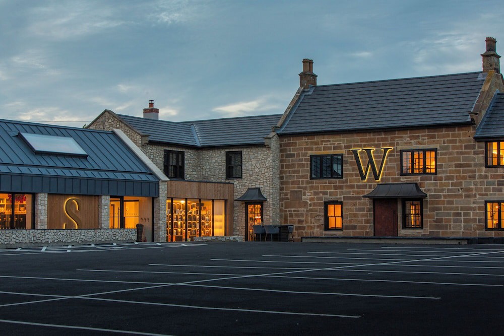 Wainstones Hotel