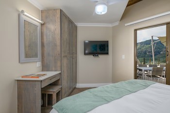 Kiara Lodge