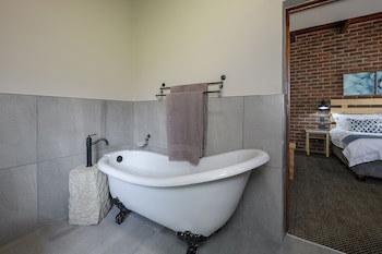 Kiara Lodge
