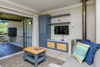 Kiara Lodge