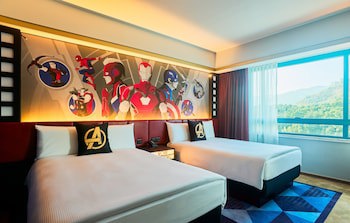 Disney's Hollywood Hotel